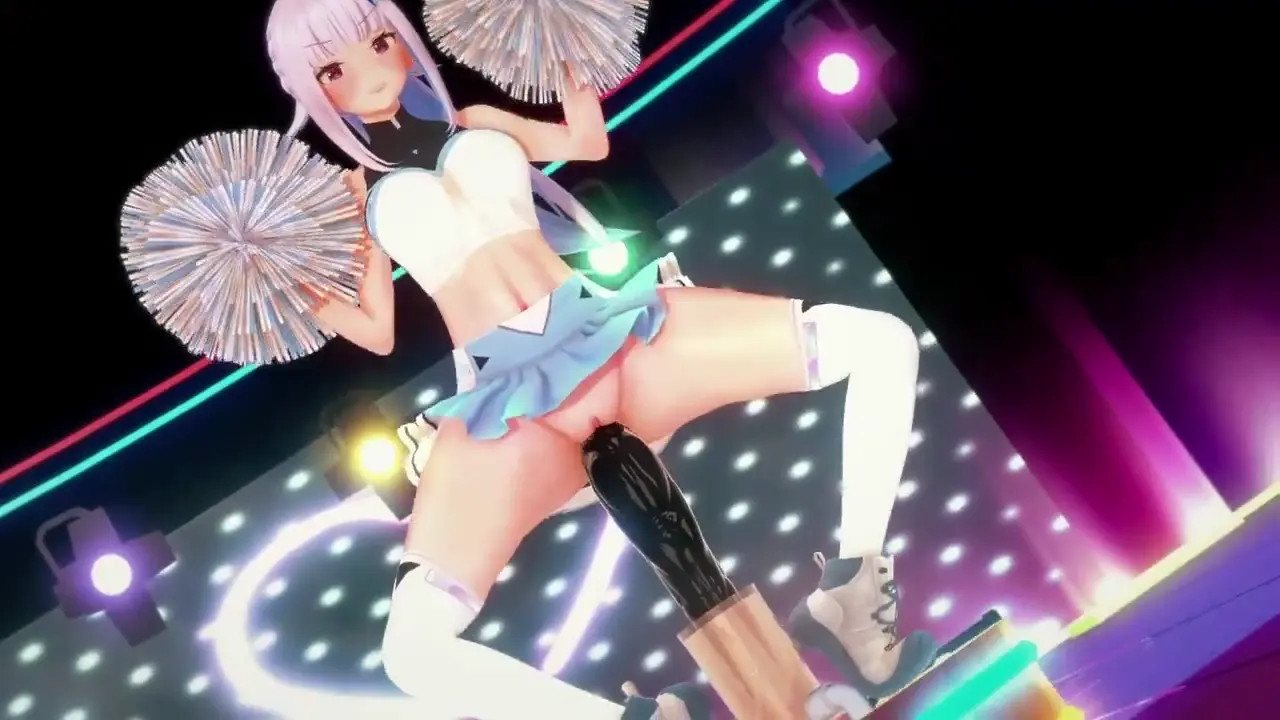 Lize cheerleader