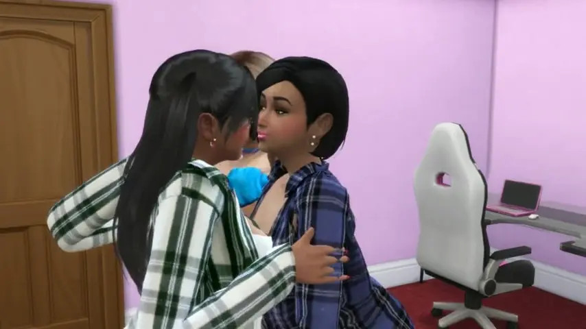 Lesbian 3way :Daisey , Amaya and  Chrissy