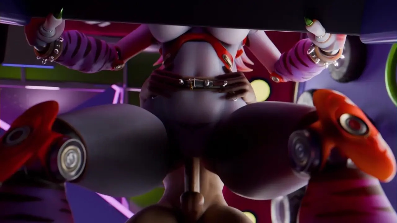 roxy is horny