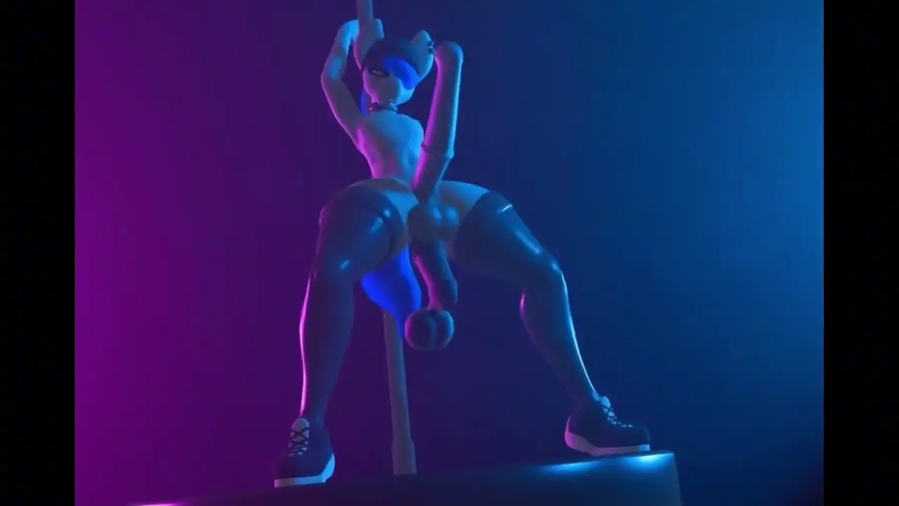 Tarantuloo pole dancing