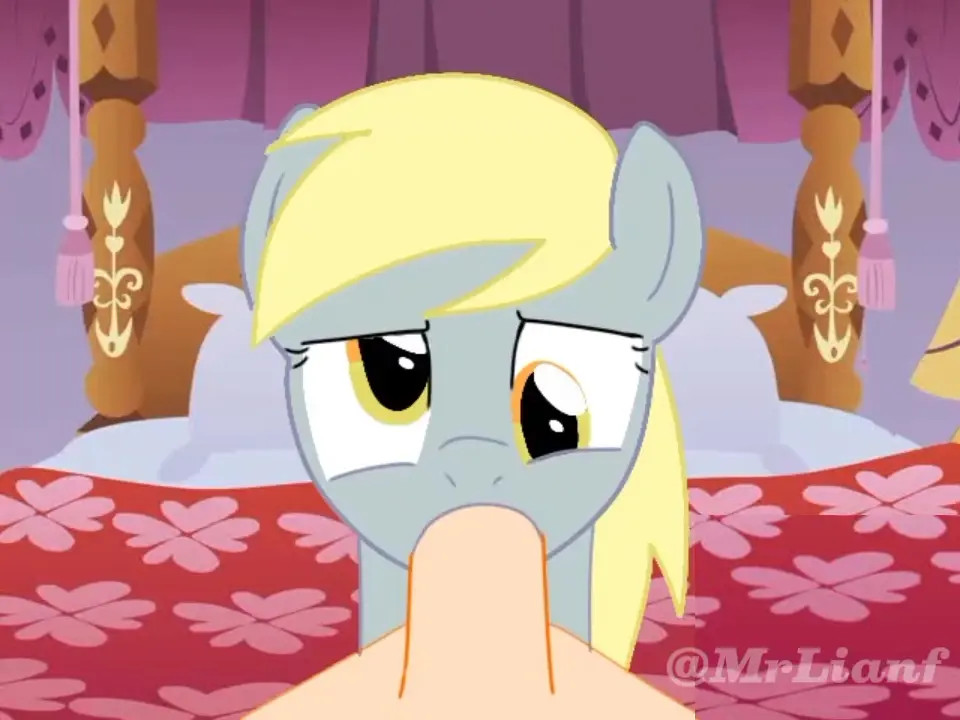 Pony Derpy gives you a blowjob