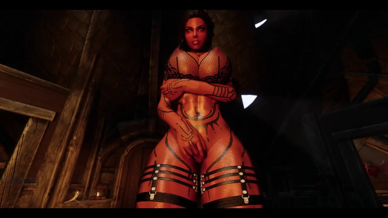 Dark Queen Masturbates in Warm Light