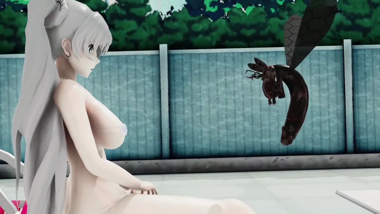 Yang Weiss Poolside Insects (4K)