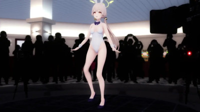 Hifumi and the Bunny Dance Show