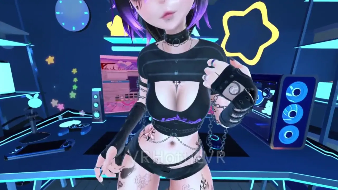 Everyone likes gamer girls