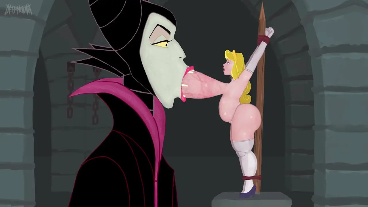 Maleficent sucking Aurora [Deepmovth]