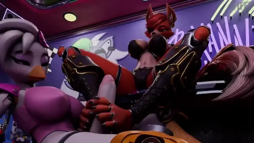 glamrock chica x Foxy (n1fftyr3d)