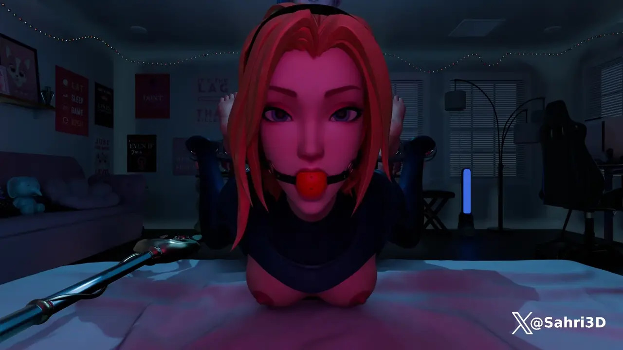 Lux X Jinx BDSM Strapon