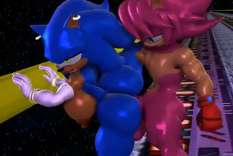 Guy fucking Sonic girls