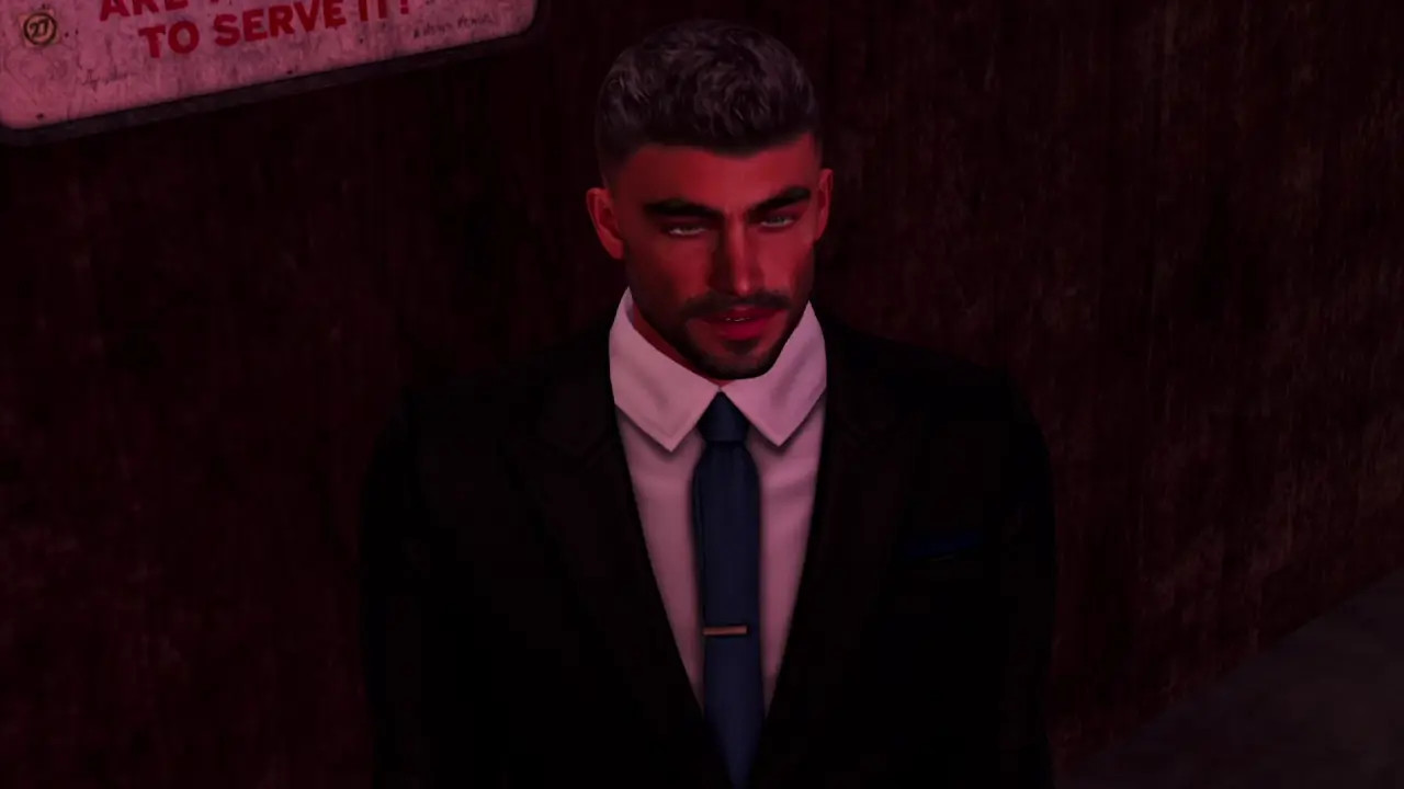 Kiara Pimped at the Glory Hole