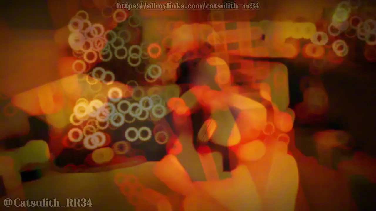 Unwrapping and pounding my present~ | Christmas Special 2025