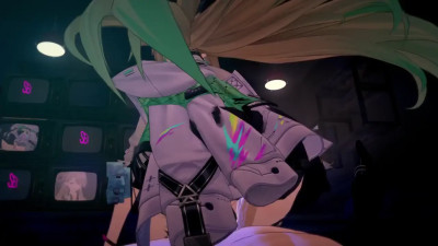 Lynae Is Sitting On Top Of Me