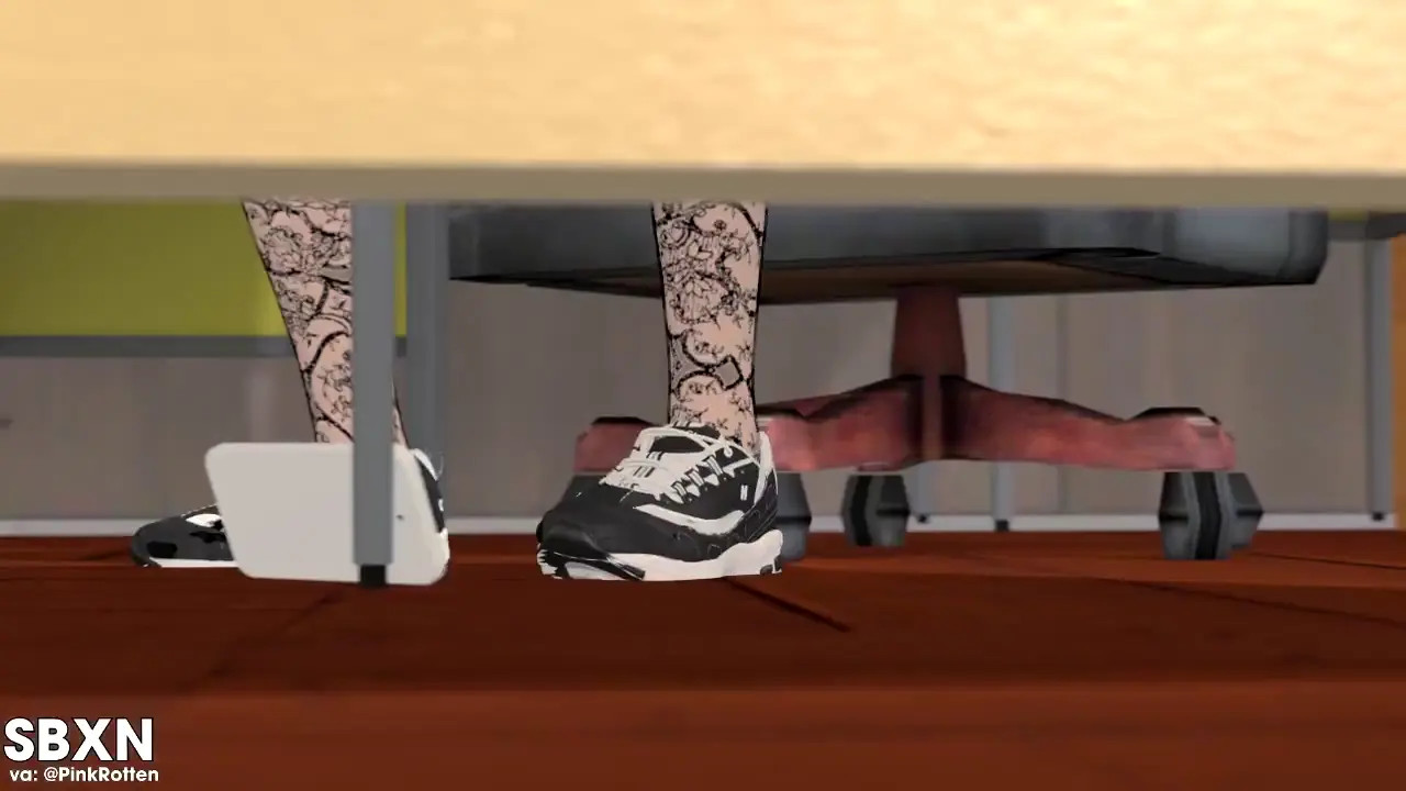 Ciel using a dildo on break time