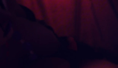 Lulu and Tidus in the woods [LEGENDADO PT-BR]