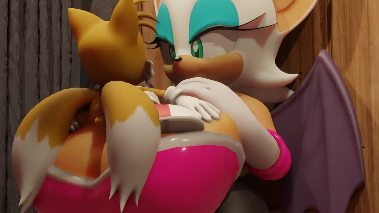 Rouge's Giant Tittys
