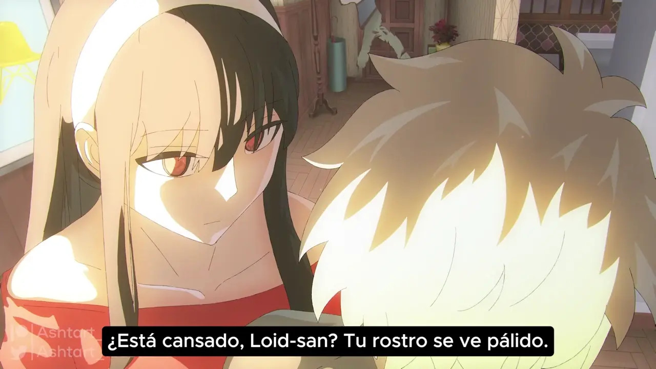 Yor helps Loid dealing with both jobs - Sub Español [Ashtart]