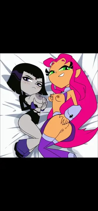 Raven and Starfire playing with themselves
