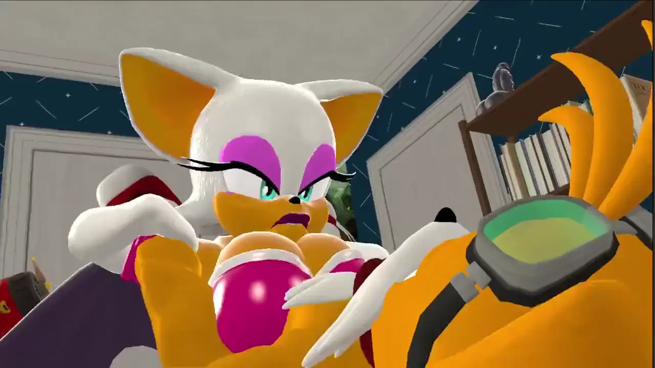 Rouge giving Tails sloppy
