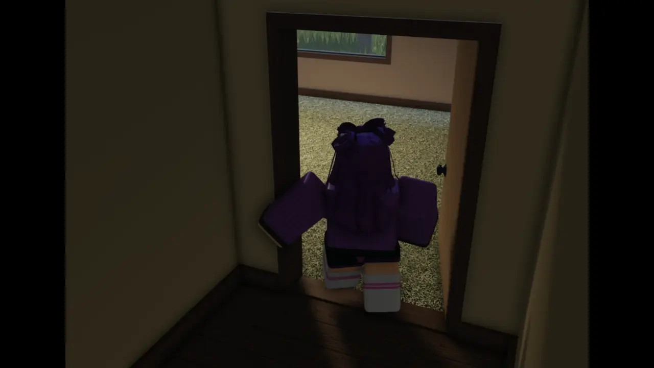 Stepbrother sneaks into stepsis room
