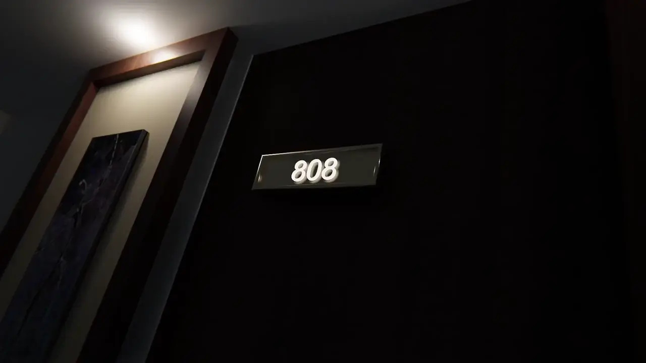 Cloud taking big white cock