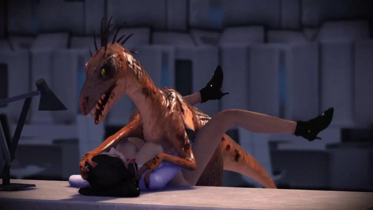 Raptor Fucks Her