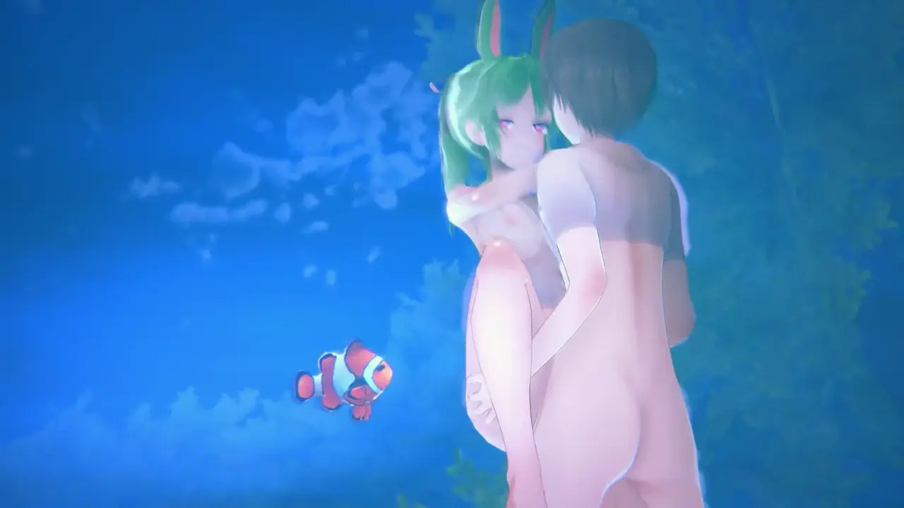 Greenhead bunny held up and fucked underwater