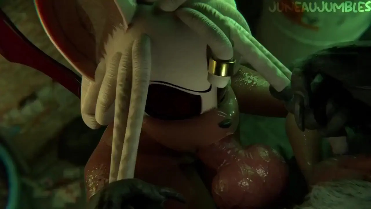 Knoting Rouge's Mouth