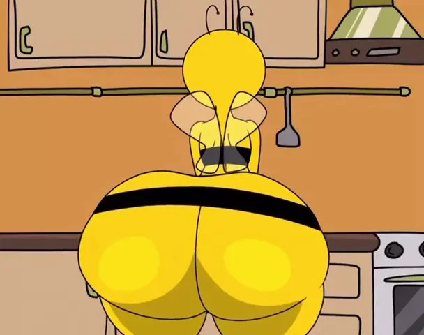 Lena_Bee Back At It!