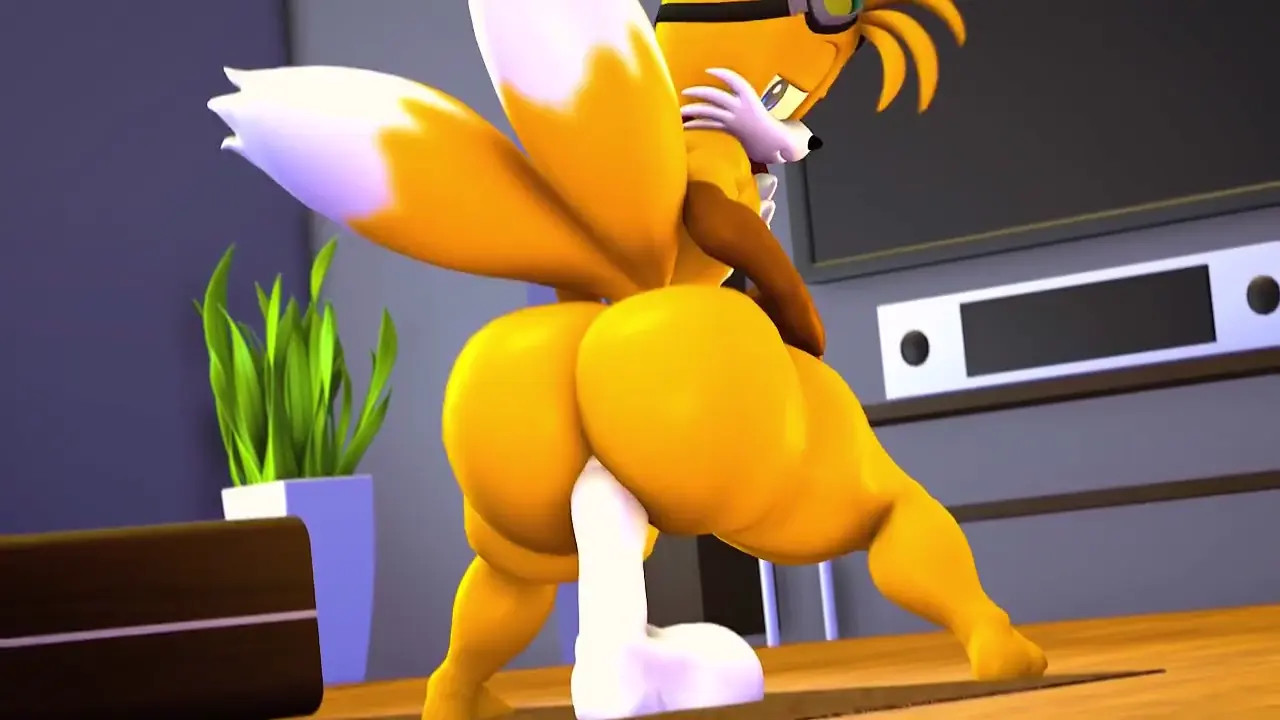 Tails Riding Dildo