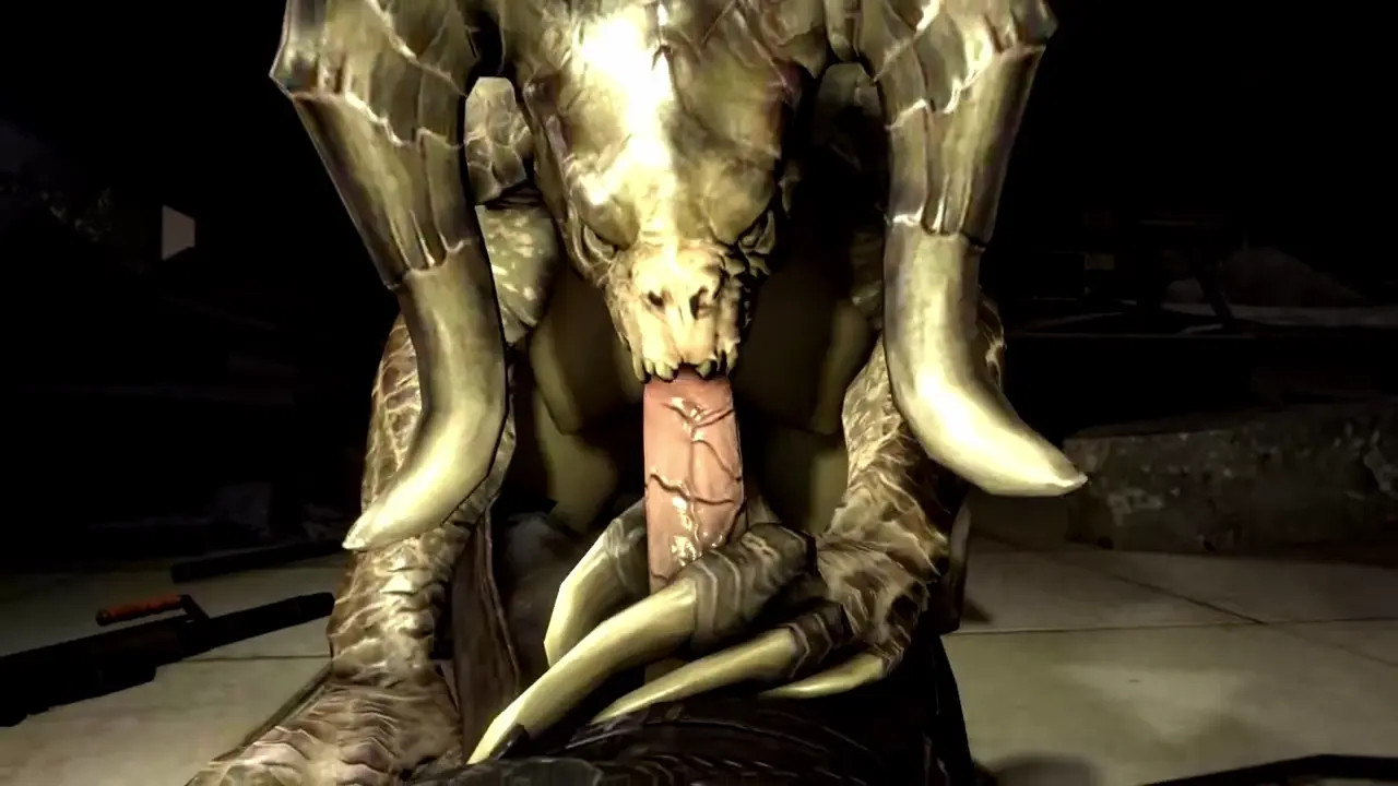 Female Monster PMV