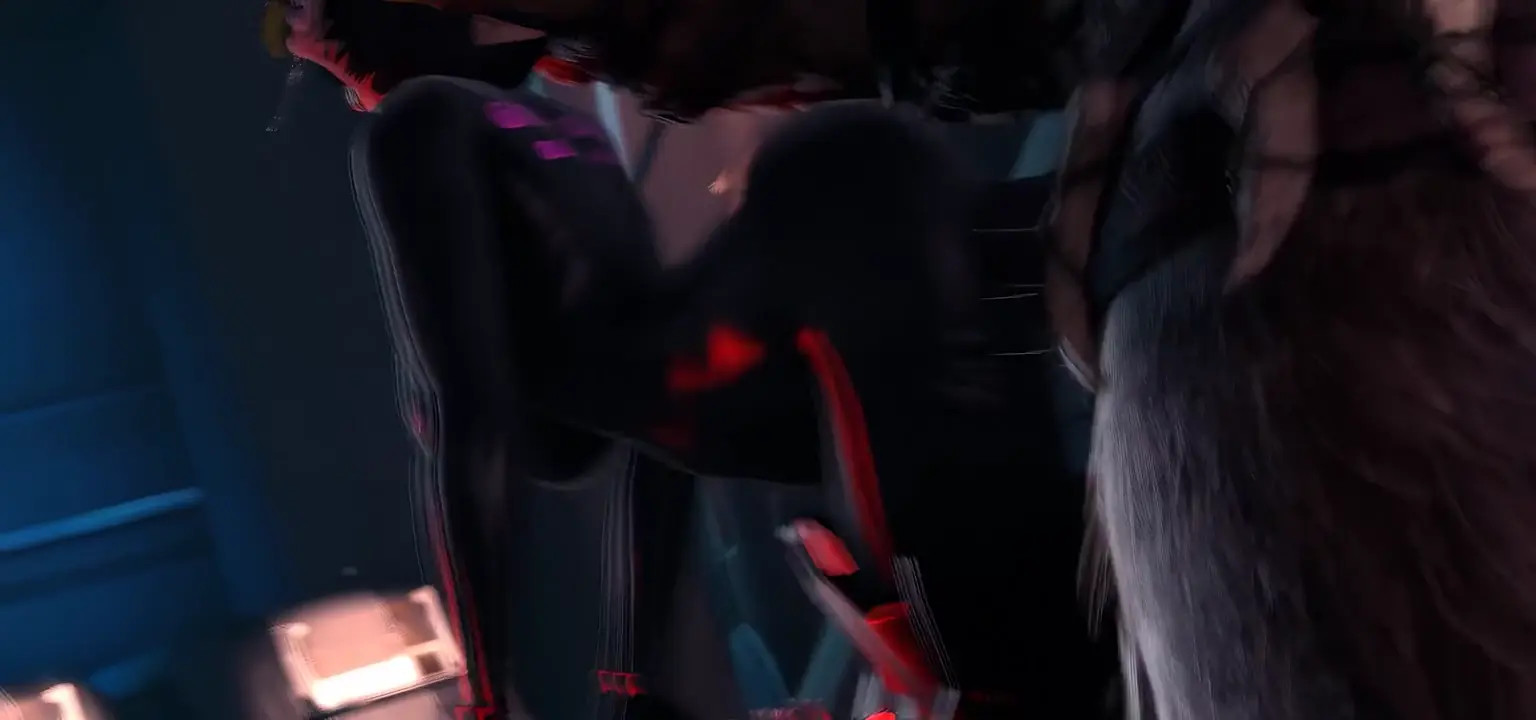 Latex on fangs