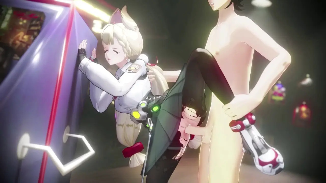 A little bit of sweet intimacy with Alice 4K