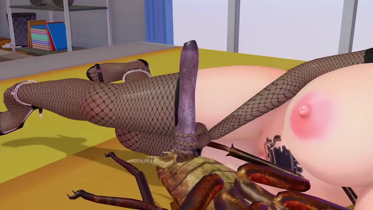 （insect) Cockroach's wife Hood