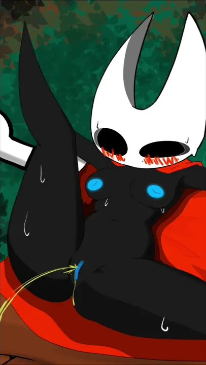 Hornet needed to relieve herself