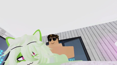 Horny kitty gets her pussy filled