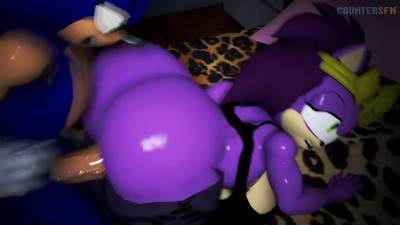 Sonic Smashing his Mom