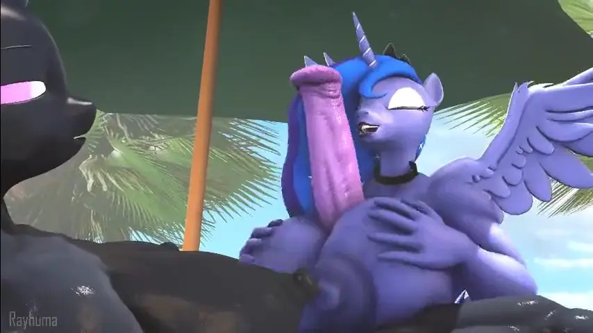 luna gives paizuri