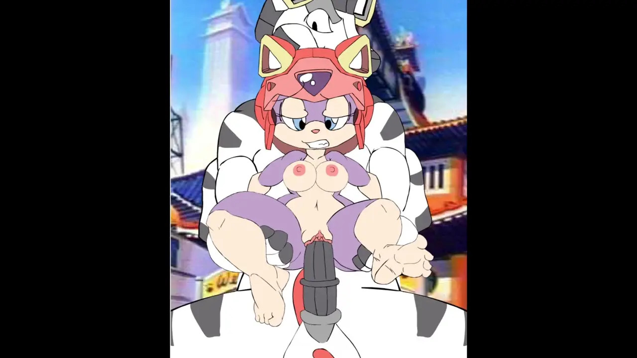 Polly Esther Sex Flash