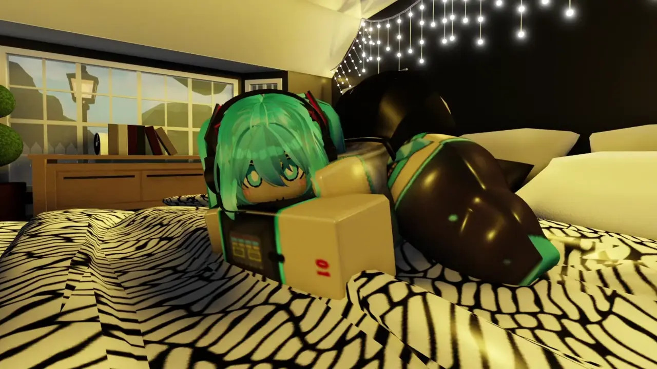 Hatsune Miku wanted my microphone, so I ended up fucking her instead.