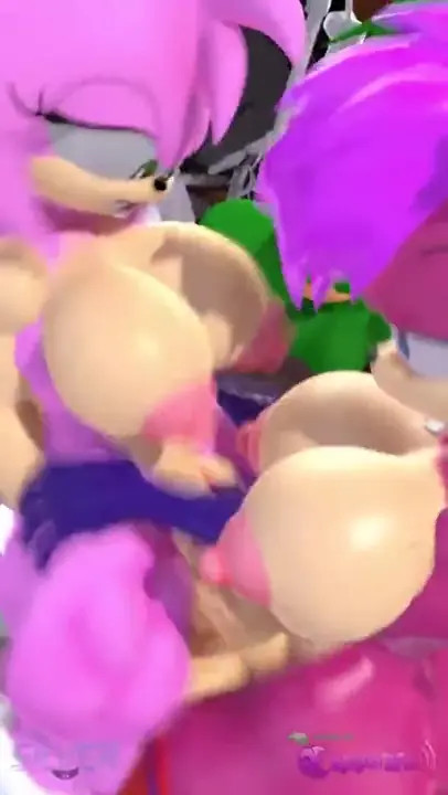 Sonia fucking Amy