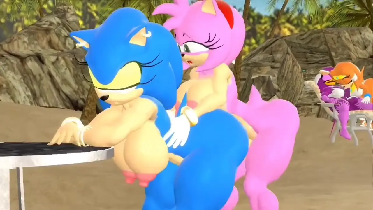 Amy fucking Sonica