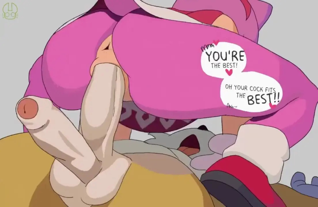Amy Riding Tails