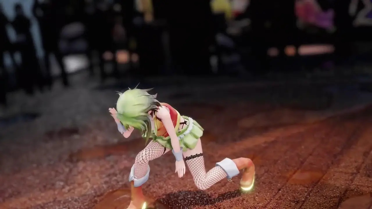 Gumi Naked Show - Donut Hole