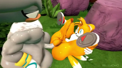 Silver Smashing Tails (Sound)